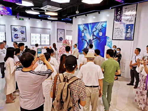 文起网·广西书画艺术研究会青年艺术委员会交流活动中心暨文化工业艺术馆揭牌仪式圆满举行